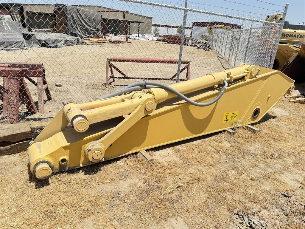 Komatsu PC360 10'6ARM Booms and arms