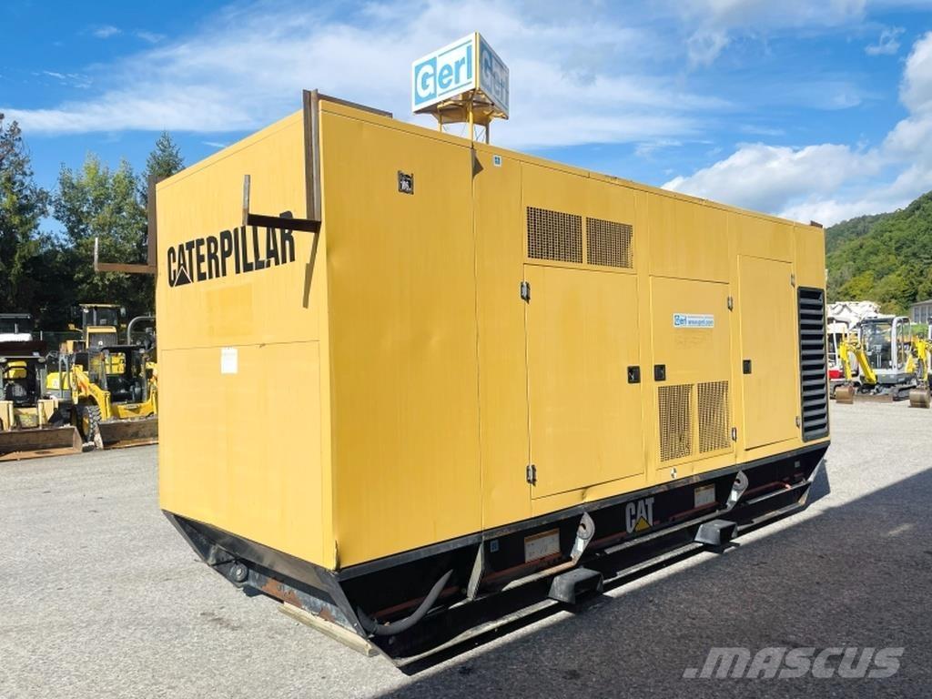 CAT 700 Diesel Generators