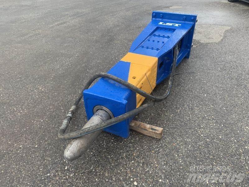  Diverse LST XB 3100 Hydraulic pile hammers