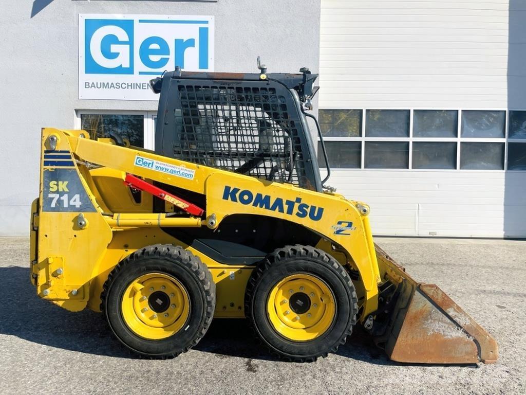 Komatsu SK714 Skid steer loaders