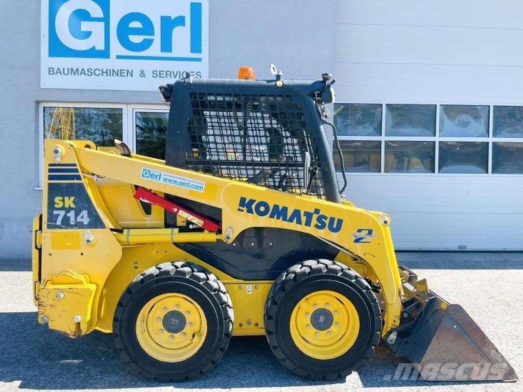 Komatsu SK714-5 Skid steer loaders