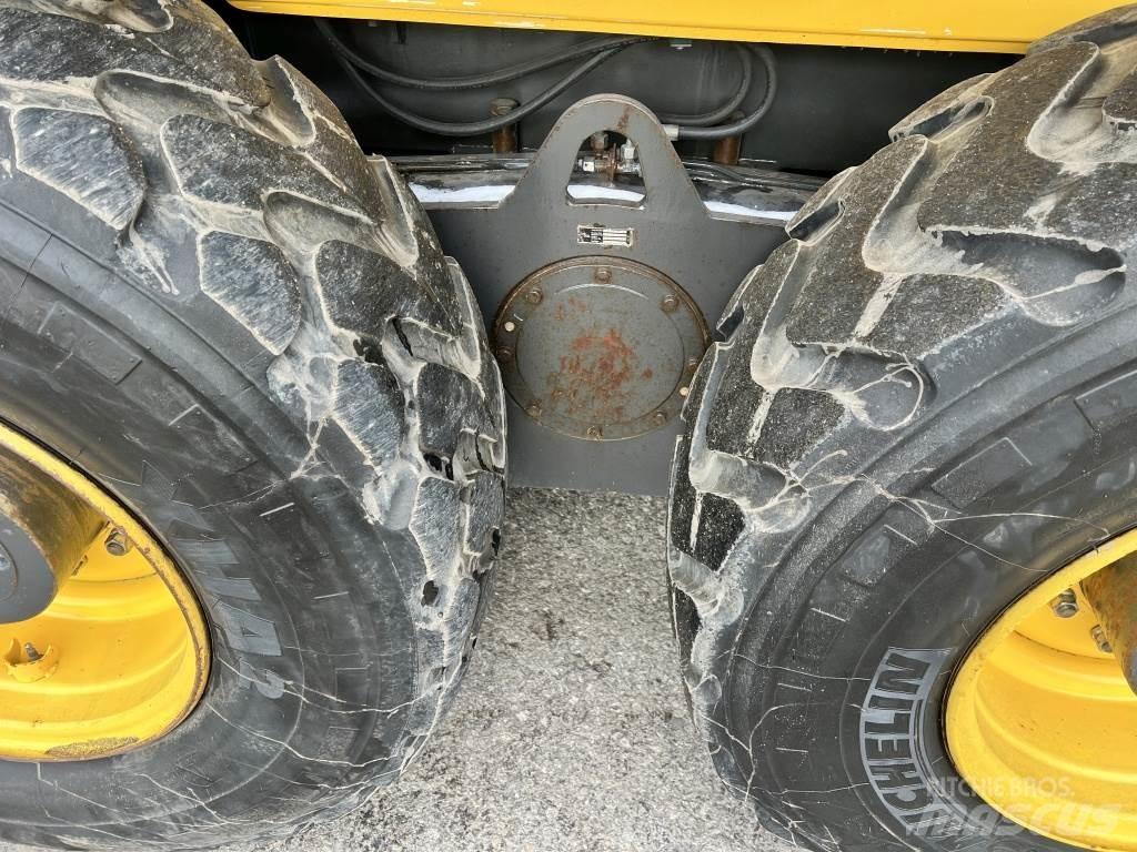 New Holland F 156.6 A Graders