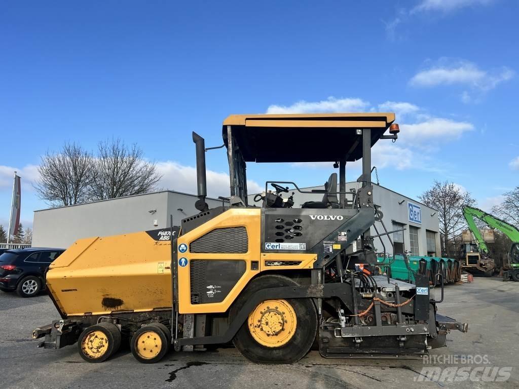 Volvo 6870 C Asphalt pavers