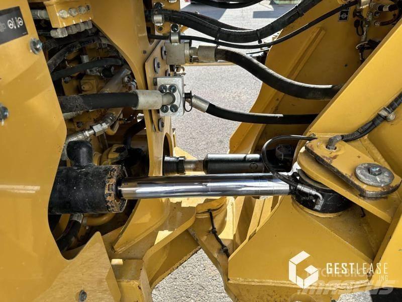 CAT 966M Wheel loaders