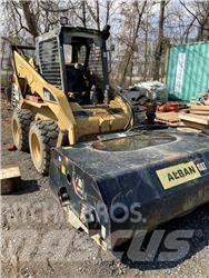 CAT 262B Skid steer loaders
