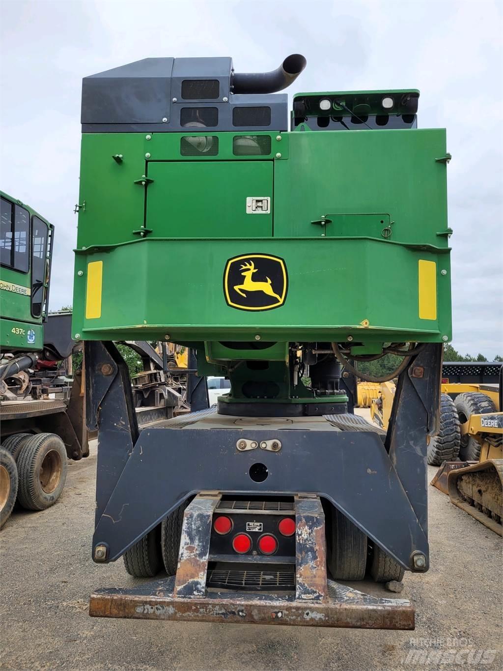 John Deere 437E Crawler loaders