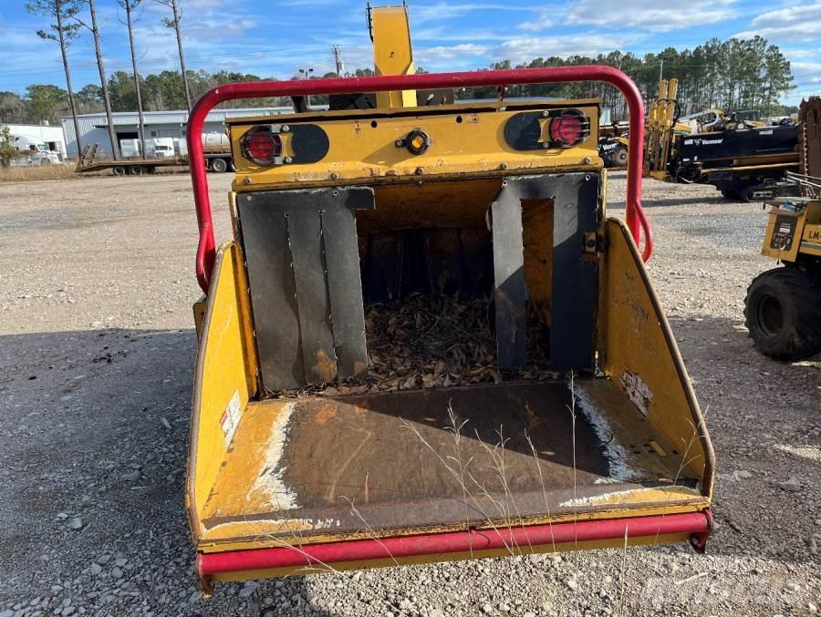 Vermeer BC1500 Wood chippers