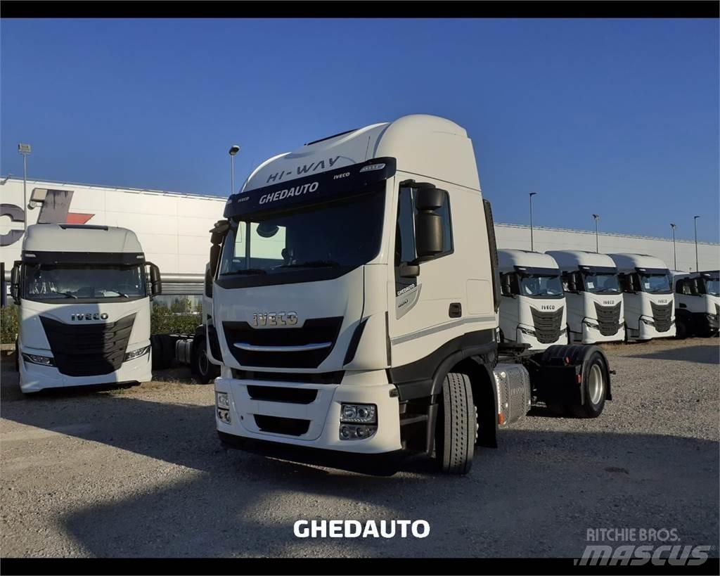 Iveco AS440S48T/P Box trucks