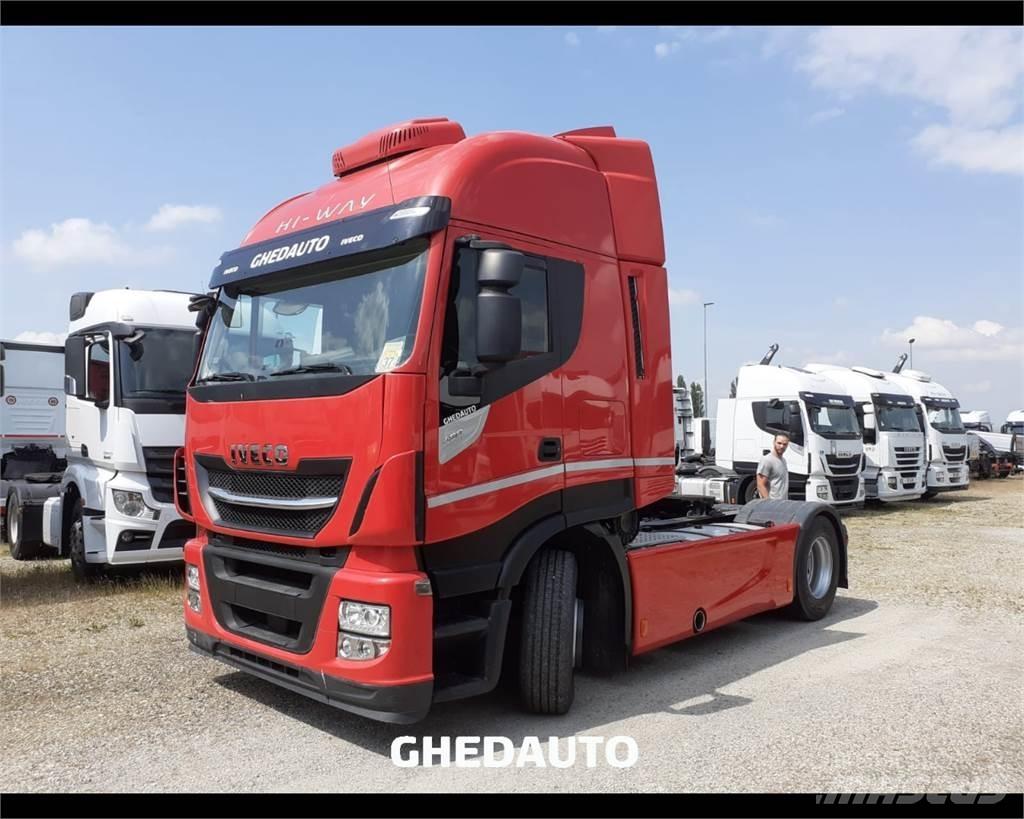 Iveco AS440S48T/P Box trucks