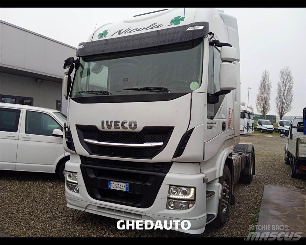 Iveco AS440ST/P Box trucks