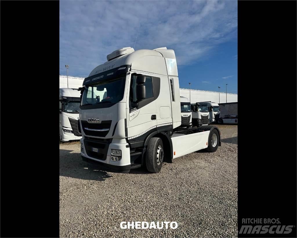 Iveco AS440ST/P Box trucks