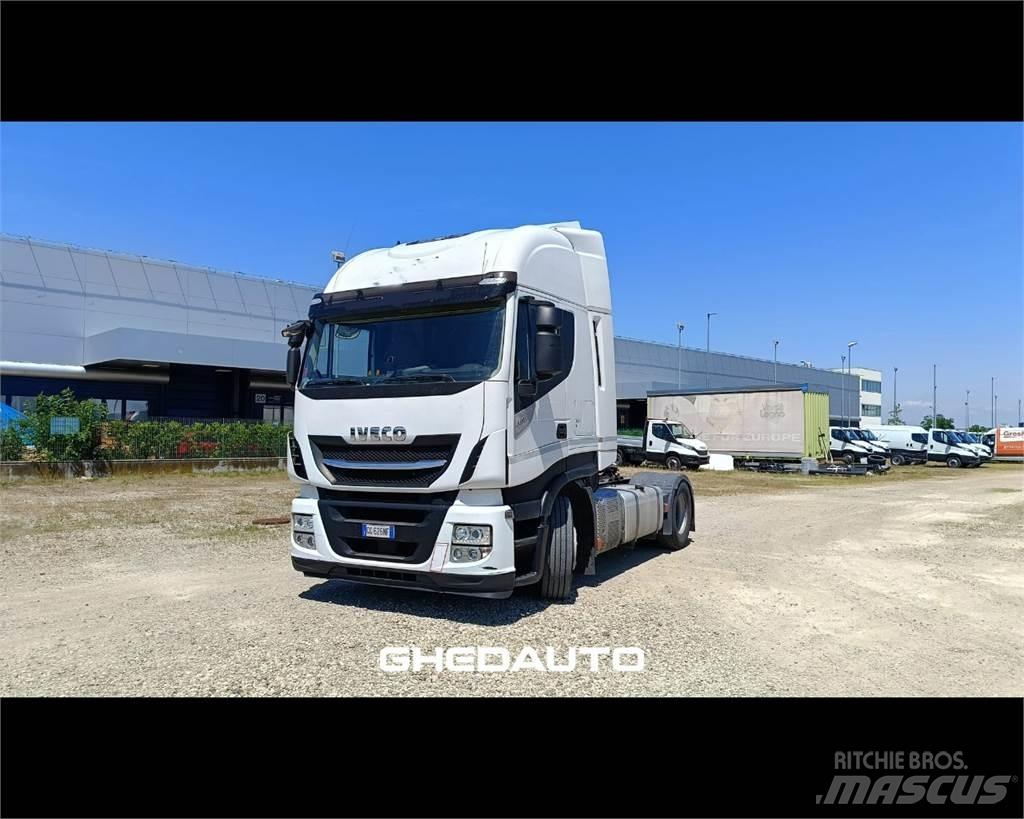 Iveco AS440ST/P Box trucks