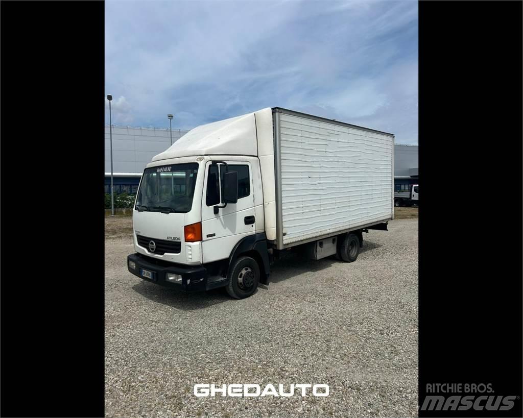 Nissan Atleon 35 2006 Box body