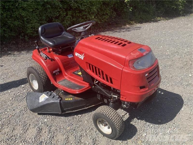 MTD RF 125 Compact tractors