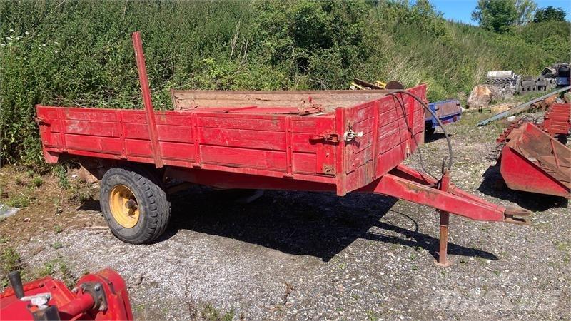 Tim 4,5 BT Tipper trucks