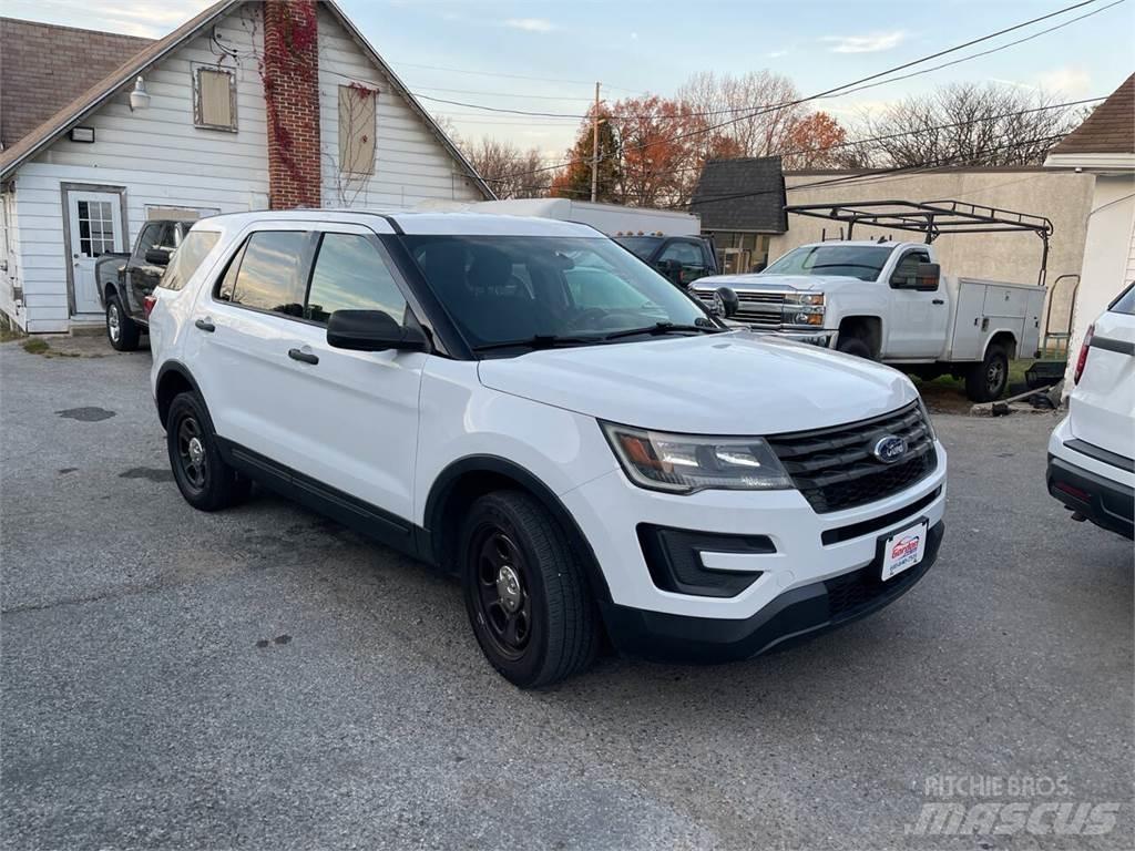 Ford Explorer Cars