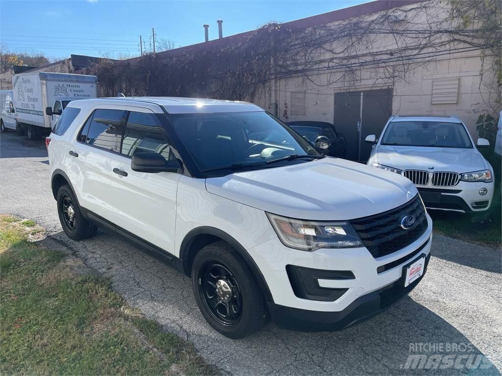 Ford Explorer Cars