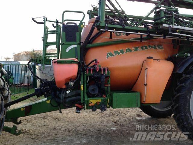 Amazone UX 4200 Trailed sprayers