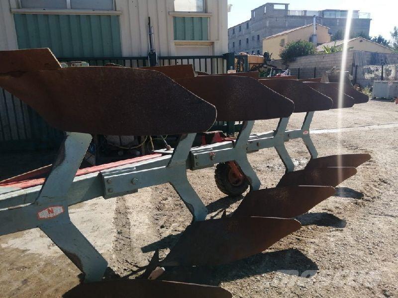 Fenet 5 CORPS Ploughs