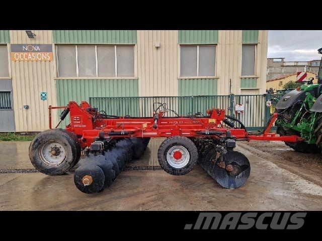 Gregoire V44 Harrows