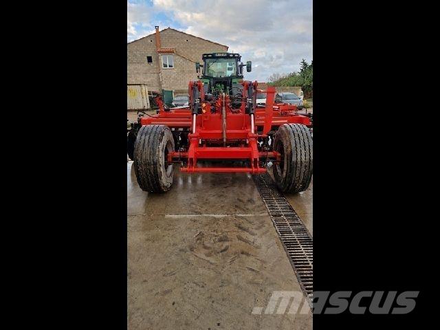 Gregoire V44 Harrows