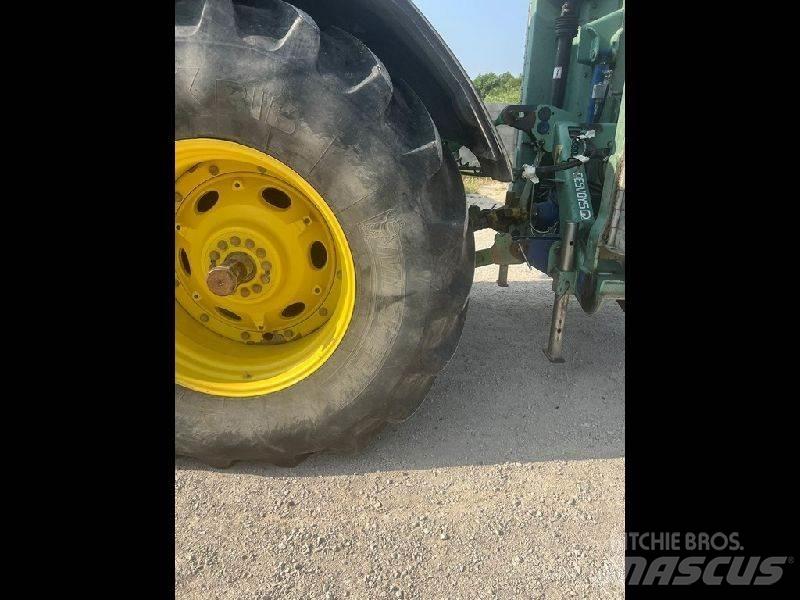 John Deere 7250R Tractors