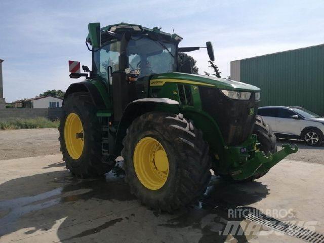 John Deere 7R310 Tractors