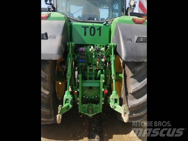 John Deere 7R310 Tractors