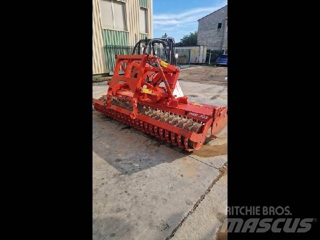 Kuhn HRB303D Harrows
