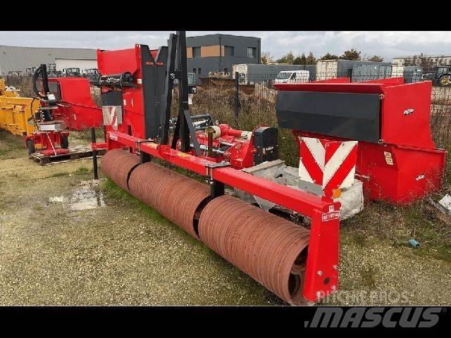 Quivogne RSR 400 Farm machinery