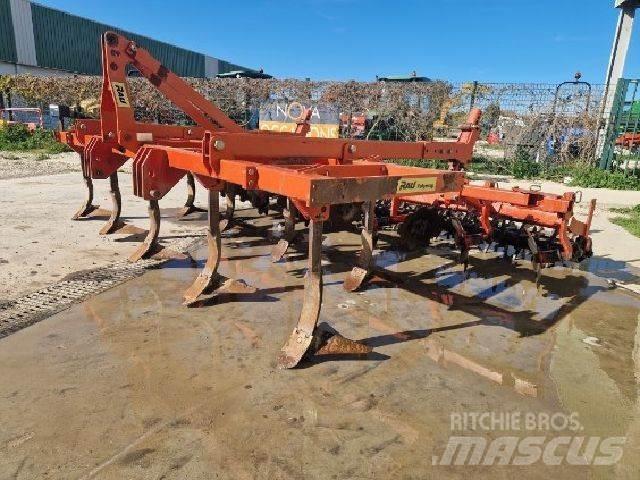 Rau PM 2 P 4 M Cultivators