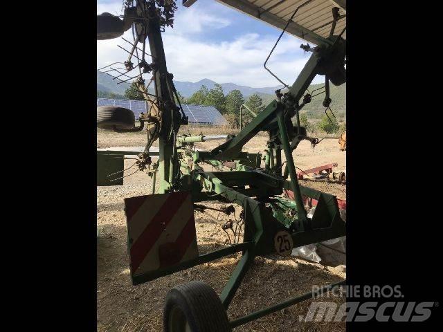Stoll SPEED 680 Rakes and tedders