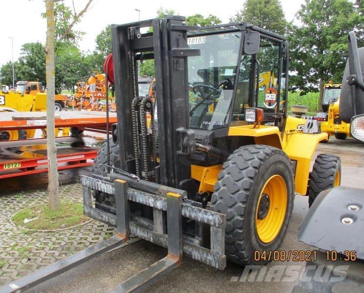 JCB 940-4 Rough terrain truck