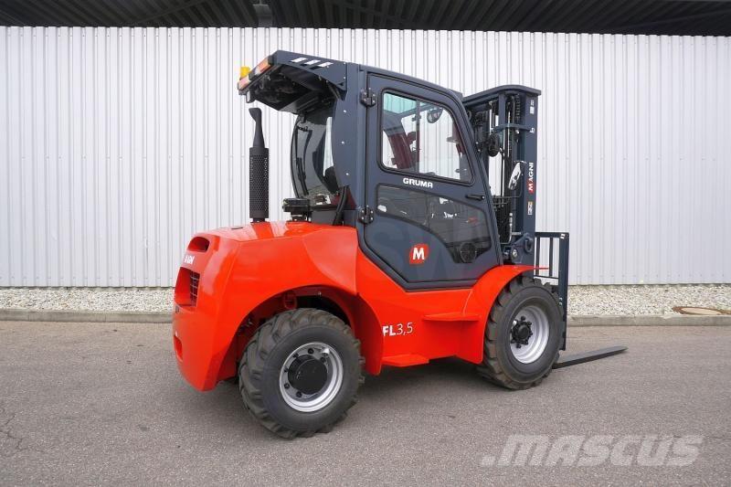 Magni FL3,5 Rough terrain truck