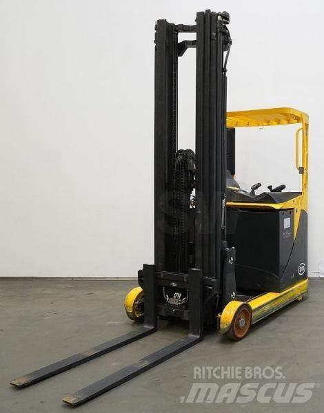 OM Xi 14 Reach truck