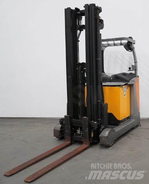 Still FM-X17 Reach truck