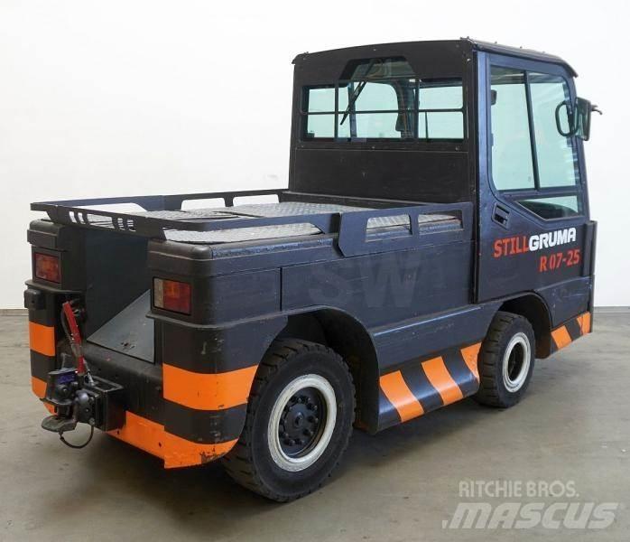 Still R07-25 Tow truck