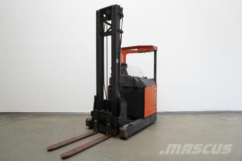 Toyota RRE1/15 Reach truck