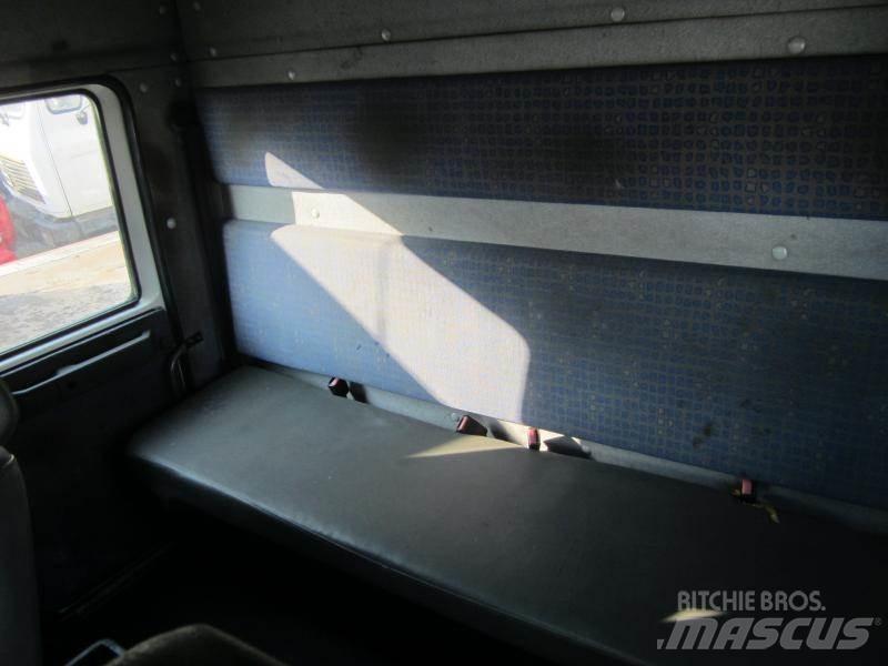 MAN LE Box trucks
