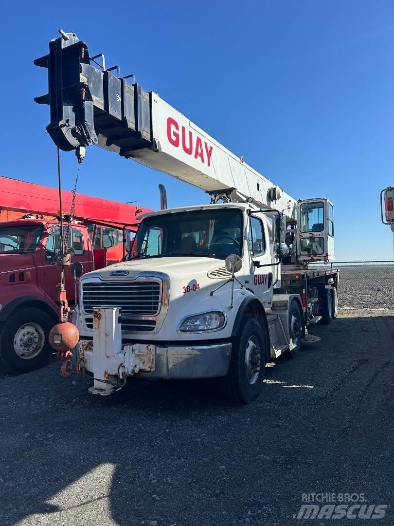 Altec AC38-127S Truck mounted cranes