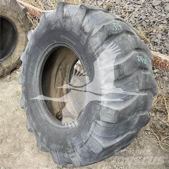 Titan 21LX24 Tyres, wheels and rims