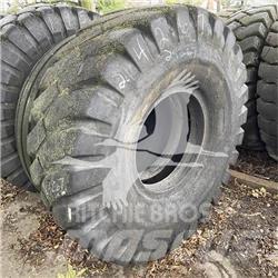 Toyo 18.00X25 Tyres, wheels and rims