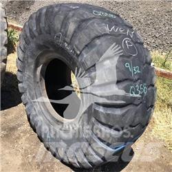 Toyo 23.5R25 Tyres, wheels and rims