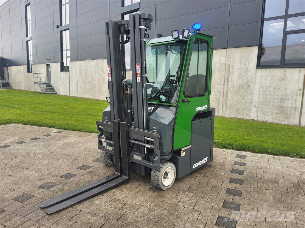 Combilift CBE 3000 4-way reach truck