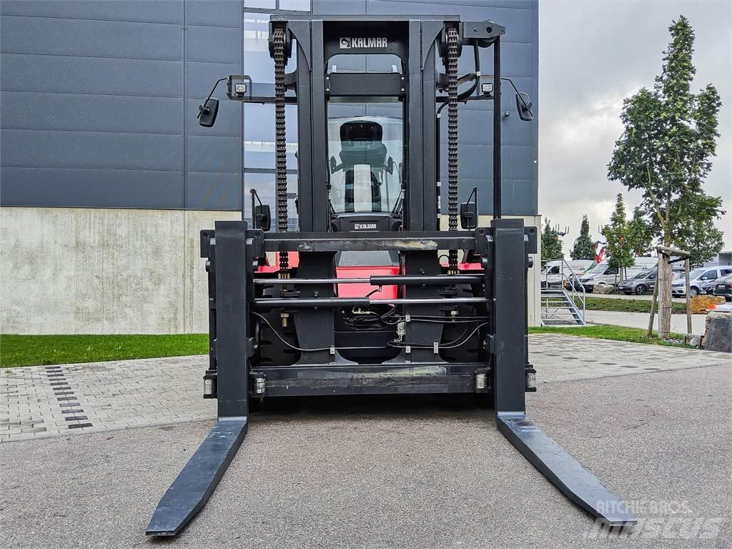 Kalmar DCG 250-12 Diesel trucks