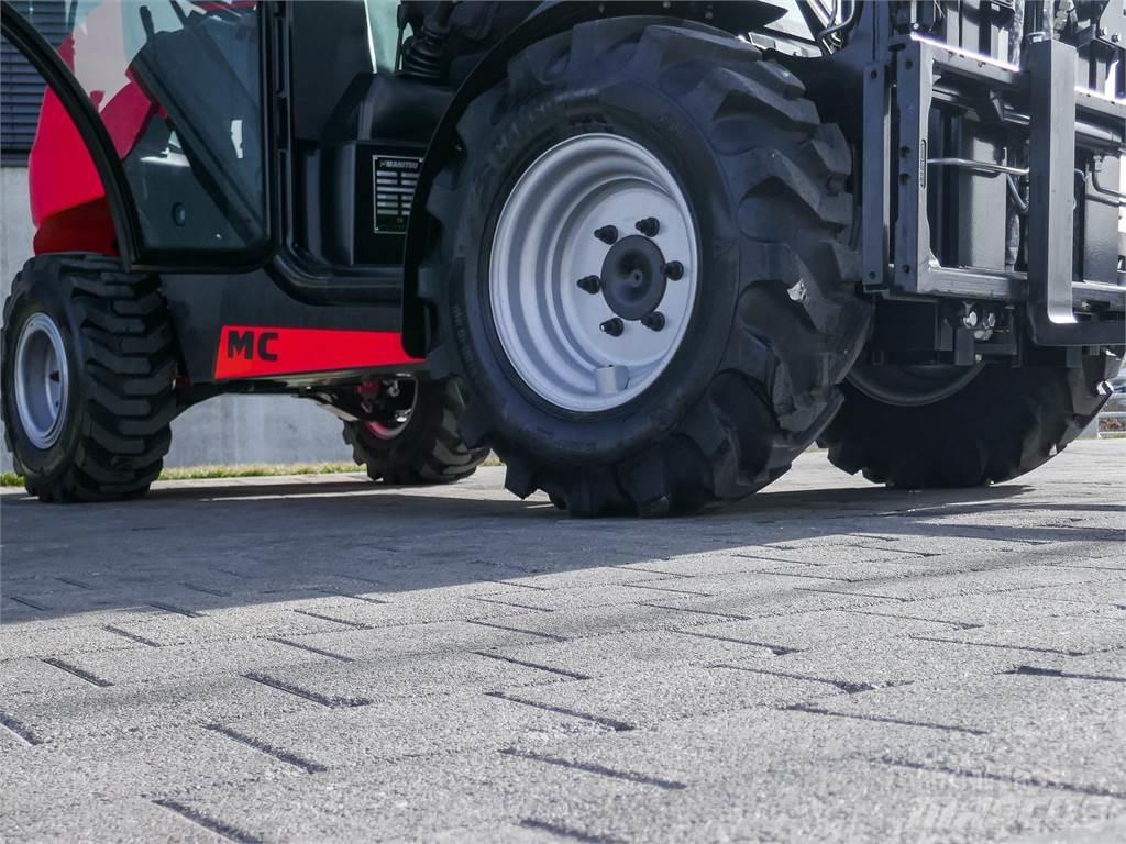 Manitou MC 25-4 Rough terrain truck