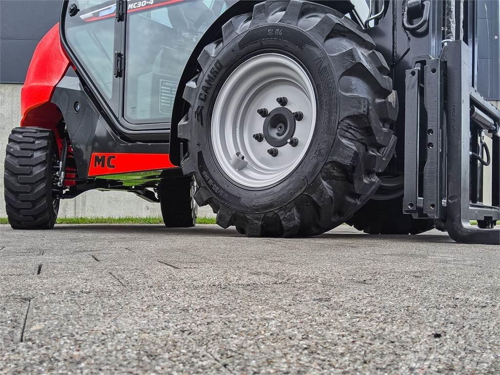 Manitou MC 30-4 Rough terrain truck