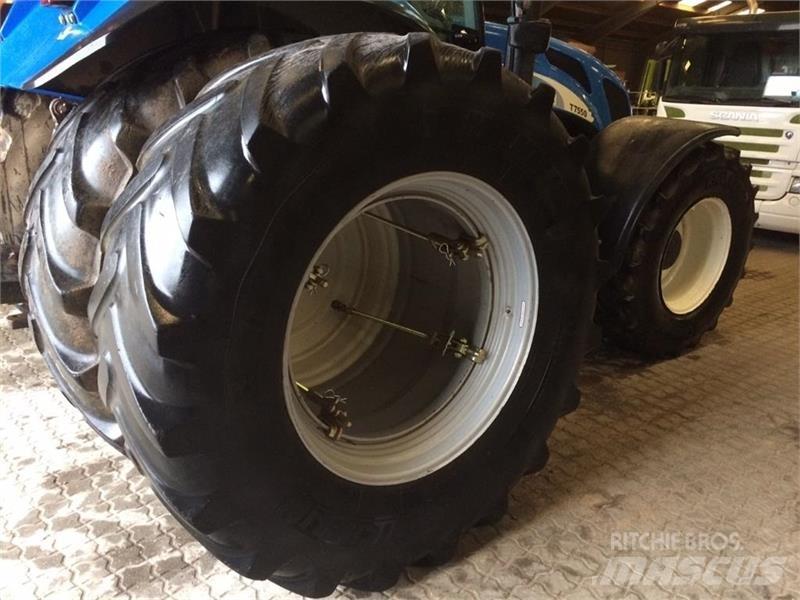  - - -  580/70x38 Tyres, wheels and rims