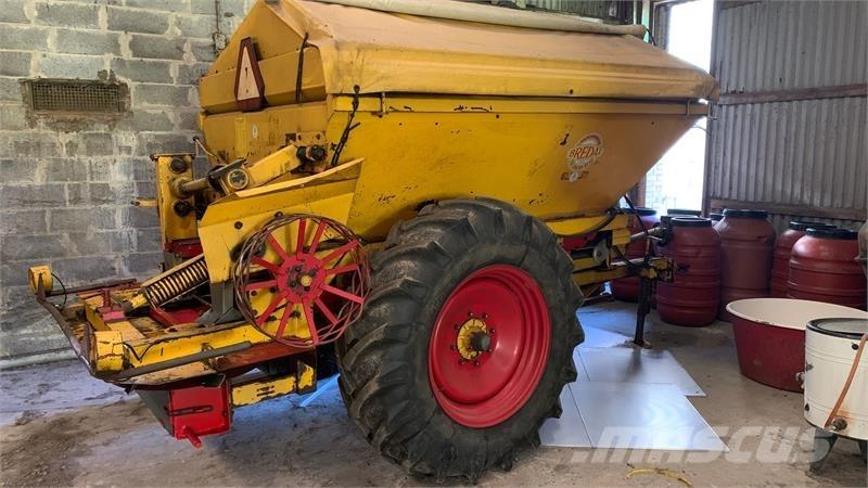 Bredal B 4 Mineral spreaders