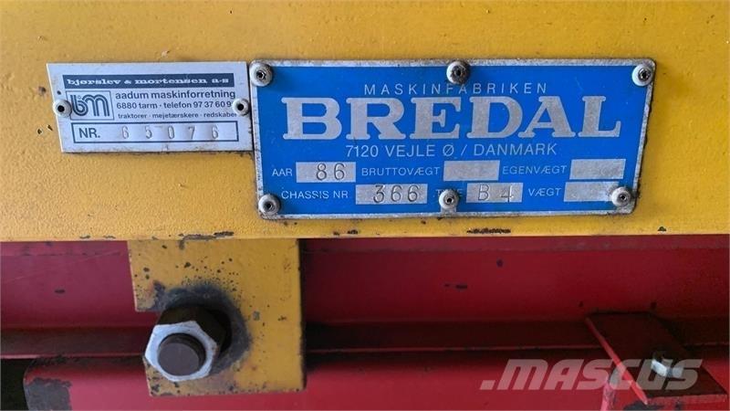Bredal B 4 Mineral spreaders